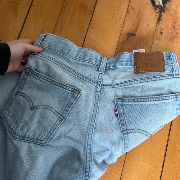 Sold - Picture 4 of 6